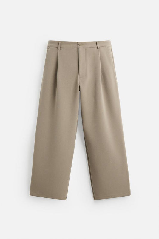 RELAXED FIT PLEATED PANTS